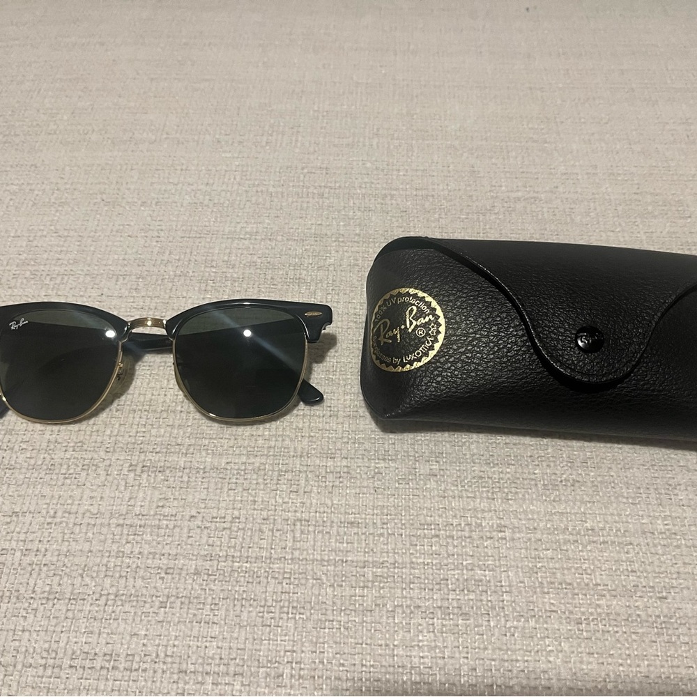 Ray-Ban Black Clubmaster (RB 3016)